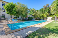 Baden 90 - Rainbow Shores Resort Unit Pools Tennis Court Walk To Beach