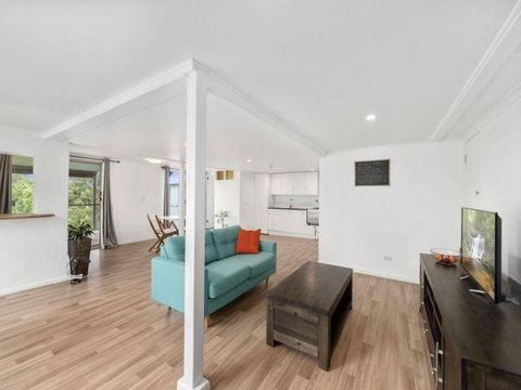 Bailey House - Sunshine Coast Tourism 0