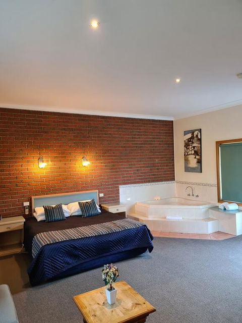 Bairnsdale Tanjil Motor Inn - Sunshine Coast Tourism 1