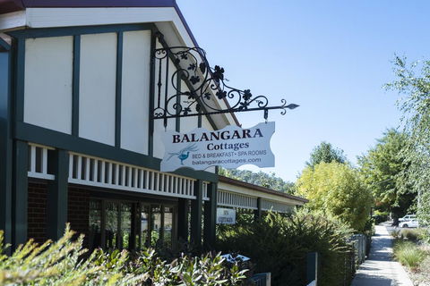 Balangara Cottages - Holiday Sunshine Coast 0