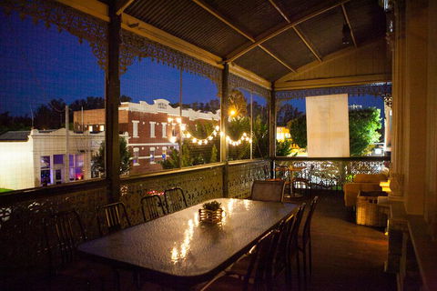Balcony Level - Heygarth House - Port Of Echuca Townhouse - Sunshine Coast Tourism 1