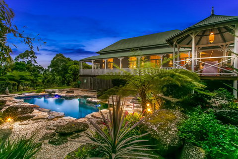 Bangalla - Holiday Sunshine Coast 0