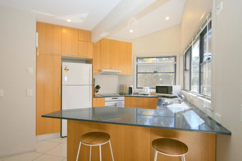 Banjos Way 1/23 Banjo Patterson Crescent - Sunshine Coast Tourism 3