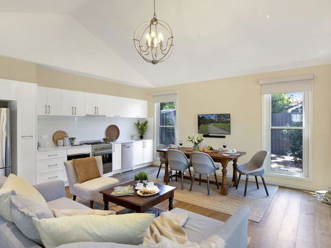 Banyula Annex - Stylish And Contemporary Retreat - Sunshine Coast Tourism 1