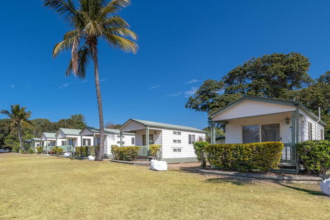 Bargara Beach Caravan Park - Sunshine Coast Tourism 0