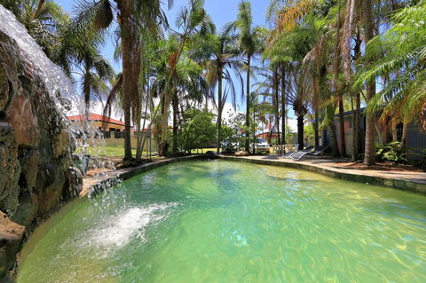 Bargara Gardens Boutique Villas - Sunshine Coast Tourism 1