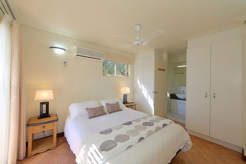 Bargara Shoreline Apartments - Sunshine Coast Tourism 2