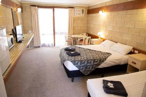 Barham Bridge Motor Inn - Sunshine Coast Tourism 3