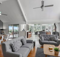 Baringa - Noosa Hinterland - Holiday Sunshine Coast