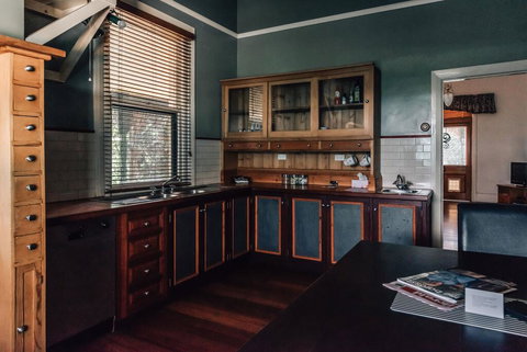 Barossa Dreams - Sunshine Coast Tourism 1