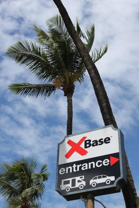 Base Airlie Beach - Sunshine Coast Tourism 3