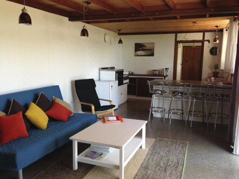 Base BnB - Sunshine Coast Tourism 0