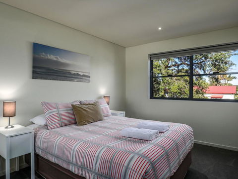 Bay Breeze (By Jervis Bay Rentals) - Sunshine Coast Tourism 2