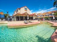 Bay Breeze 2 Bedroom Villa 24