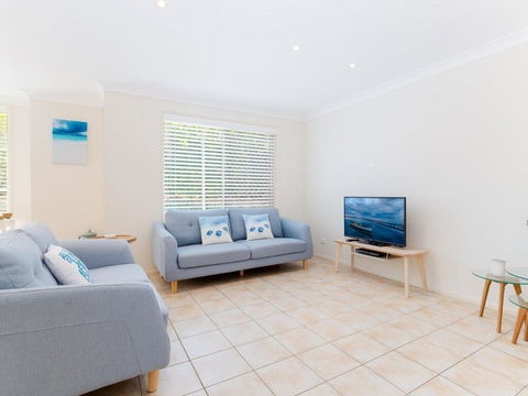 Bay Haven', 4/3 Thurlow Avenue - Pet Friendly, Close To Town, & Air Con - Sunshine Coast Tourism 3