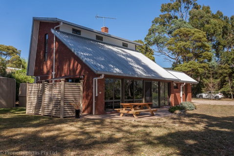 Bay Retreat Port Arthur - Sunshine Coast Tourism 0
