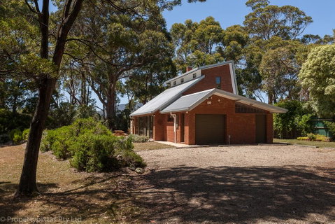 Bay Retreat Port Arthur - Sunshine Coast Tourism 2
