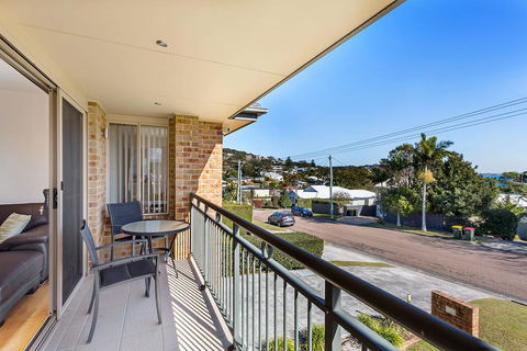 Bay View At 39 Thurlow - Walk To Dutchies Beach - Sunshine Coast Tourism 2