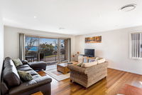 Bay View at 39 Thurlow - Walk to Dutchies Beach