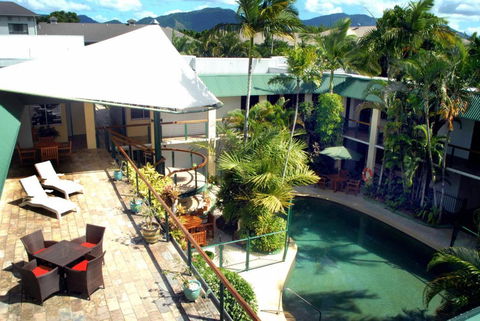 Bay Village Tropical Retreat & Apartments - Sunshine Coast Tourism 0