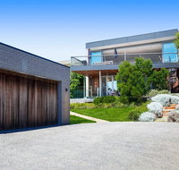 Bay Vista - Amazing Bay Views with the beach at your doorstop - Holiday Sunshine Coast