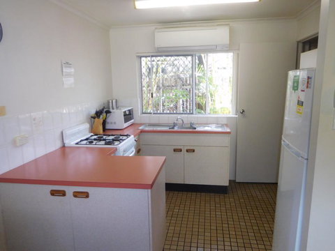Bayshores Apartment Hervey Bay - Holiday Sunshine Coast 1
