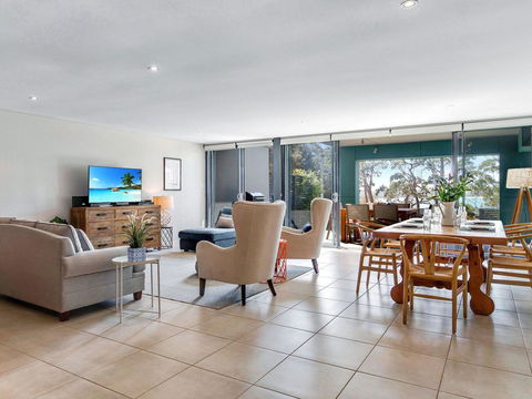 Bayview On Bowen :: Jervis Bay Rentals - Sunshine Coast Tourism 2
