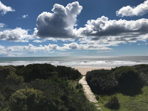 Beach Break - Sunshine Coast Tourism 1