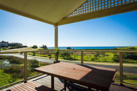 Beach Breakers Apartment - Stunning Views - Sunshine Coast Tourism 1