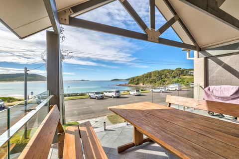 Beach Duplex 72b Marine Dr - Fingal Bay - Holiday Sunshine Coast 0
