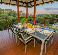 Beach Fansea - Holiday Sunshine Coast
