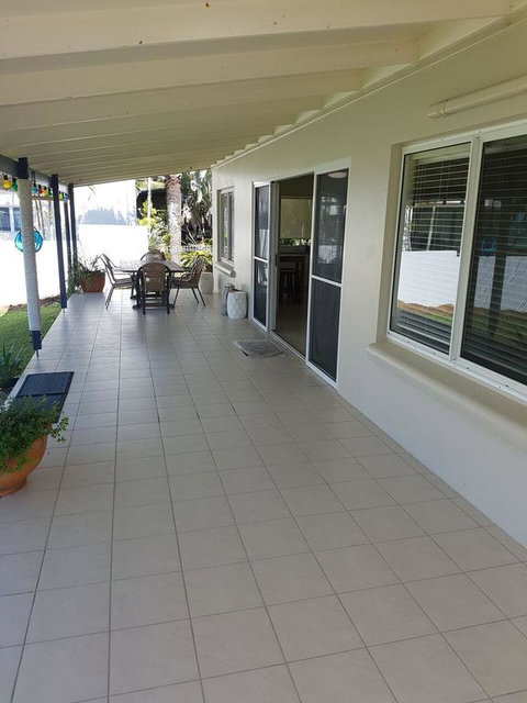 Beach Haven - Holiday Sunshine Coast 3