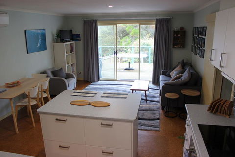 Beach House @ Smiths Beach - Holiday Sunshine Coast 3