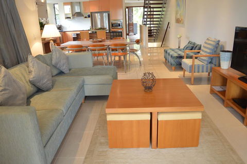 Beach House Apartment 1 - Sunshine Coast Tourism 2