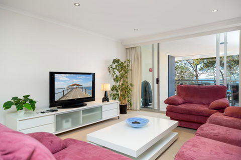 Beach House On Suttons - Sunshine Coast Tourism 2