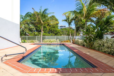 Beach House On Suttons - Sunshine Coast Tourism 3
