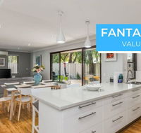 Beach Retreat Quinns Rocks - Holiday Sunshine Coast