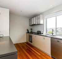 Beach Road Classic 2-114 - Sunshine Coast Tourism