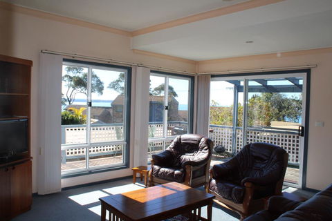 Beach Shack On Calton - Sunshine Coast Tourism 2