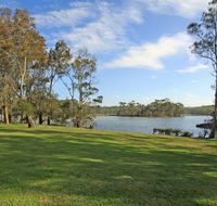 Beach Shack on the Lagoon - Holiday Sunshine Coast