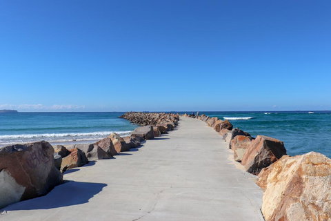 Beach Side Cottage At Blacksmiths - Sunshine Coast Tourism 2