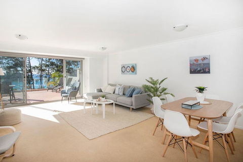 Beach Side Holiday Apartment - Sunshine Coast Tourism 1