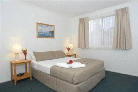 Beaches Holiday Resort - Sunshine Coast Tourism 1