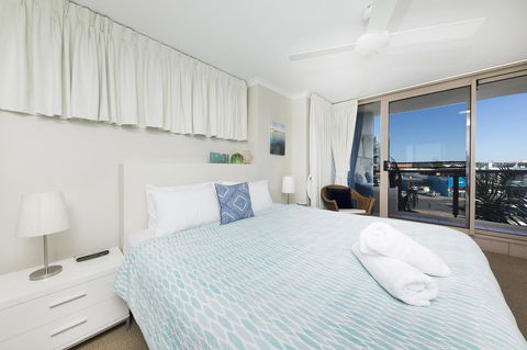 Beaches International - Sunshine Coast Tourism 2