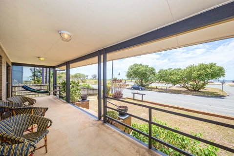 Beachfront At Bribie - Sunshine Coast Tourism 2