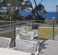 Beachfront Boogaloo - Holiday Sunshine Coast