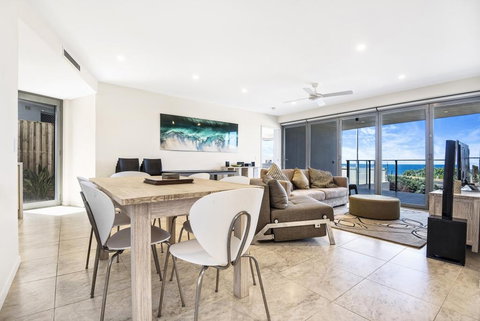 Beachfront Cabarita Apartment - Sunshine Coast Tourism 0