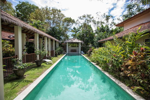 Beachfront Hideaway - Port Douglas - Sunshine Coast Tourism 2