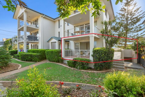 Beachfront On Marine - Sunshine Coast Tourism 1