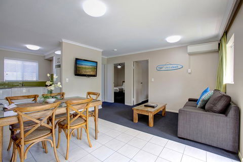 Beachpark Apartments Coffs Harbour - Sunshine Coast Tourism 0